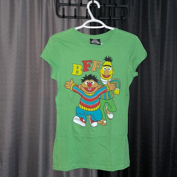 Bert and Ernie tee shirt - Picture 1 of 3